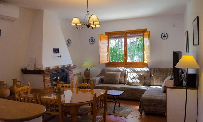 Nechite House | Holiday house Valor for 1 - 8 persons with 3 bedrooms - Twin house