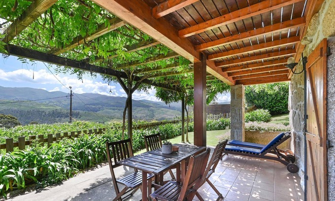 Arcos de Valdevez House | Holiday house Vila Fonche for 1 - 4 persons with 2 bedrooms - Holiday house