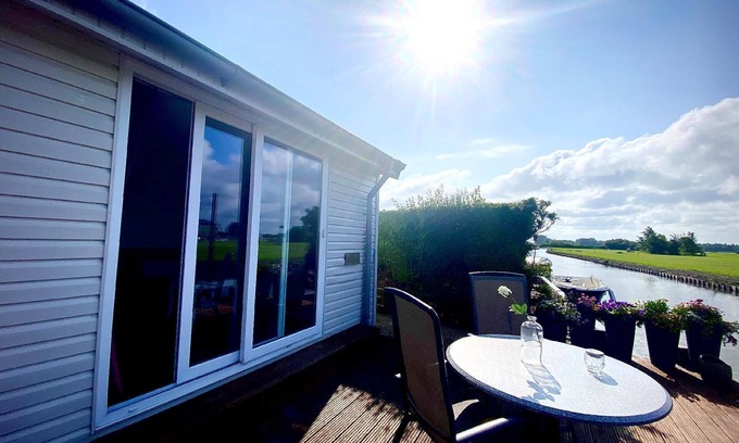 Onderdijk House | Holiday house Wervershoof for 1 - 5 persons with 2 bedrooms - Holiday house