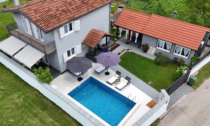 Citluk House | Holiday house with a swimming pool Lučane, Zagora (K-23648)