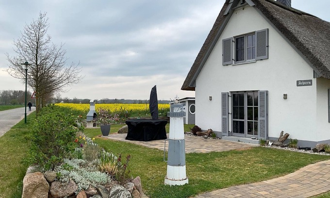 Zierow House | Holiday house Zierow for 1 - 4 persons with 2 bedrooms - Twin house