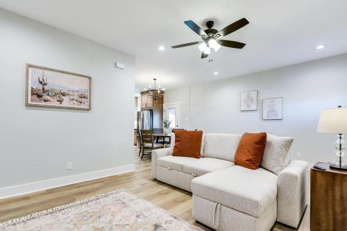 San Angelo House | Holiday Inn 3 BR 2 and a half BA New