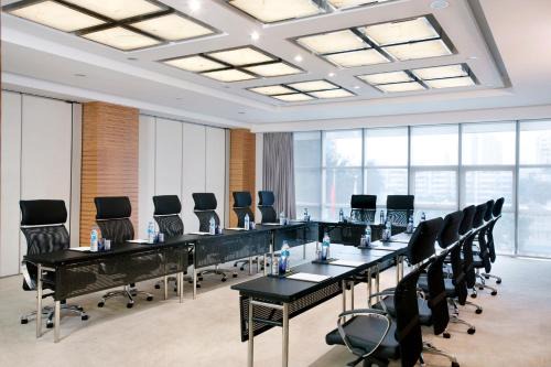 Xiaoxitian Hotel | Holiday Inn Beijing Deshengmen by IHG on 2nd Ring Road Extension 10-15 minute taxi ride to Shichahai Lama Temple Drum Tower Close to Beijing North Station for Badaling Great Wall Near Exit B Jishuitan Metro Line 2