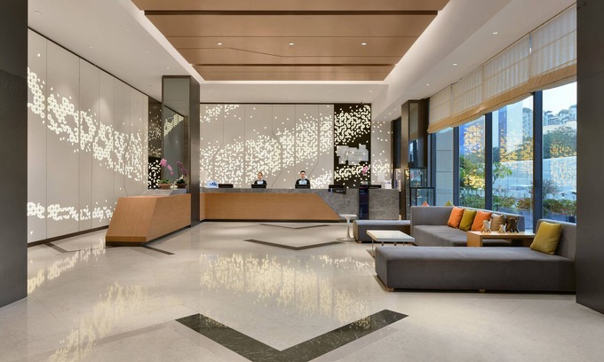 Wuhou Hotel | Holiday Inn Express Chengdu Huanhuaxi by IHG
