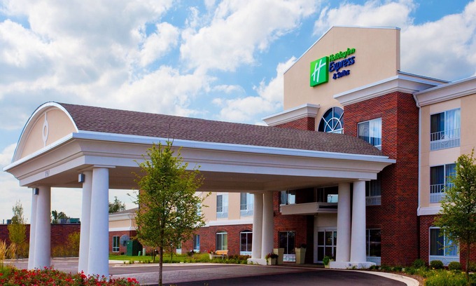 Lake Zurich Hotel | Holiday Inn Express Hotel & Suites, a Lake Zurich-Barrington by IHG