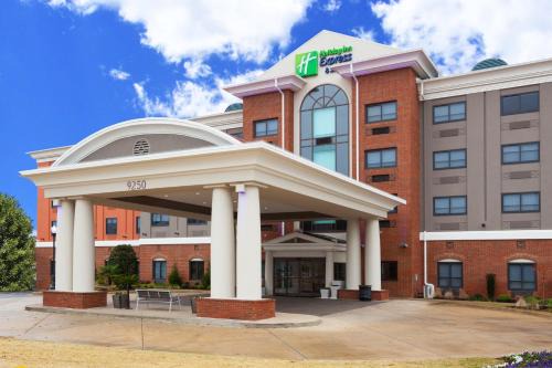 Gunter Afs Hotel | Holiday Inn Express Hotel & Suites Montgomery Boyd-Cooper Parkway by IHG