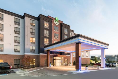 Halton Regional Municipality Hotel | Holiday Inn Express Hotel & Suites Milton by IHG