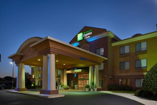 Oxford Hotel | Holiday Inn Express Hotel & Suites Anniston/Oxford by IHG