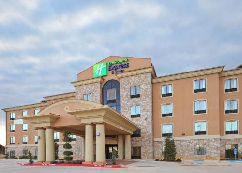 Paris Hotel | Holiday Inn Express Hotel & Suites Paris by IHG
