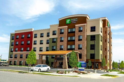 Billings Hotel | Holiday Inn Express Hotel & Suites Billings by IHG