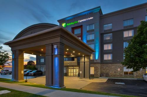 Kingston Hotel | Holiday Inn Express Kingston Central by IHG