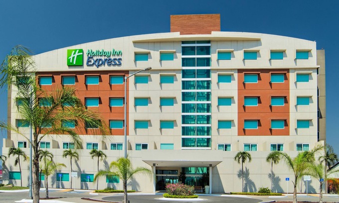 Manzanillo Hotel | Holiday Inn Express Manzanillo by IHG