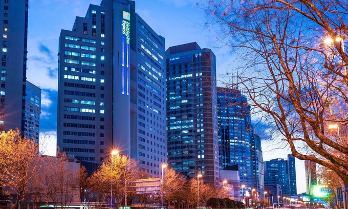 Qingdao City Center Hotel | Holiday Inn Express Qingdao City Center by IHG