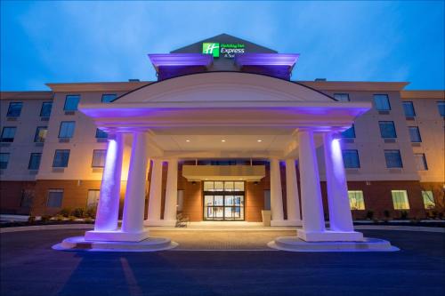 Reisterstown Hotel | Holiday Inn Express & Suites Owings Mills-Baltimore Area by IHG