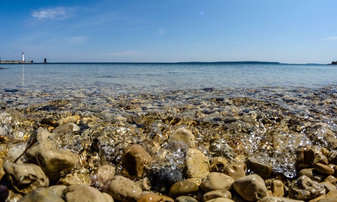 St Ignace Hotel | Holiday Inn Express St. Ignace-Lake Front by IHG