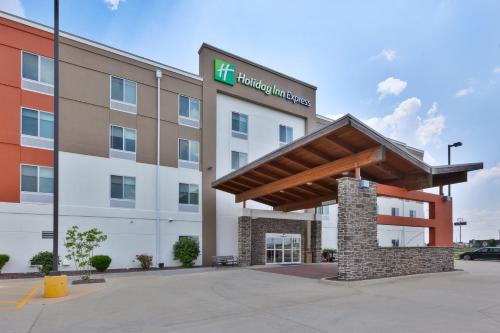 Effingham Hotel | Holiday Inn Express & Suites - Effingham by IHG