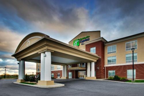 Strasburg Hotel | Holiday Inn Express & Suites Lancaster East - Strasburg by IHG