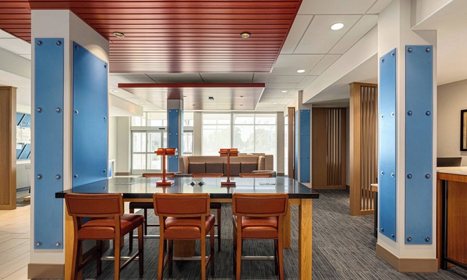 Hayward Hotel | Holiday Inn Express & Suites Hayward - Castro Valley by IHG