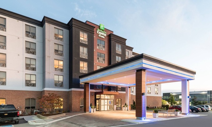 Halton Regional Municipality Hotel | Holiday Inn Express & Suites Milton by IHG
