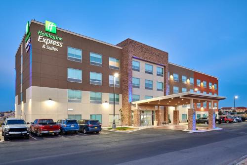 El Dorado West Hotel | Holiday Inn Express & Suites El Paso East-Loop 375 by IHG