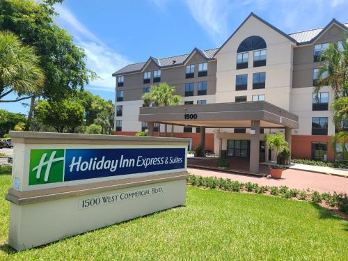 Survey Creek Hotel | Holiday Inn Express Fort Lauderdale North - Executive Airport by IHG