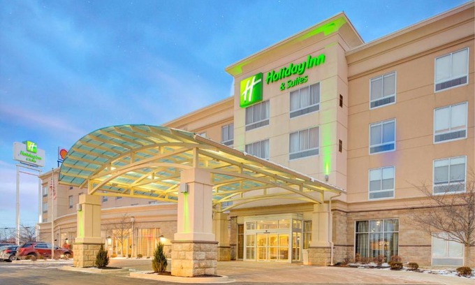 Lima Hotel | Holiday Inn Hotel & Suites Lima by IHG