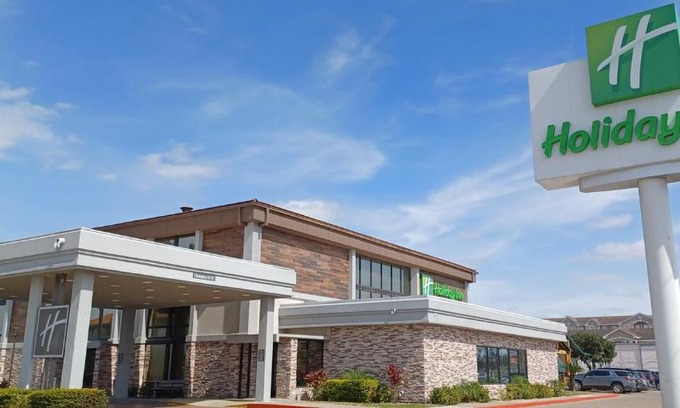 McAllen Hotel | Holiday Inn - McAllen - Medical Center Area by IHG