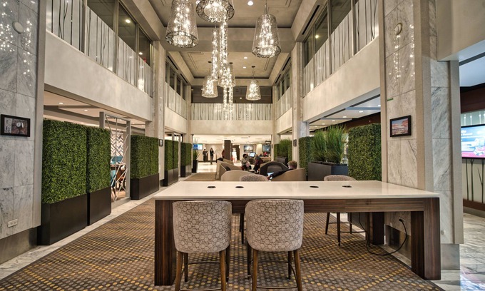 Church and Wellesley Hotel | Holiday Inn Toronto Downtown Centre by IHG