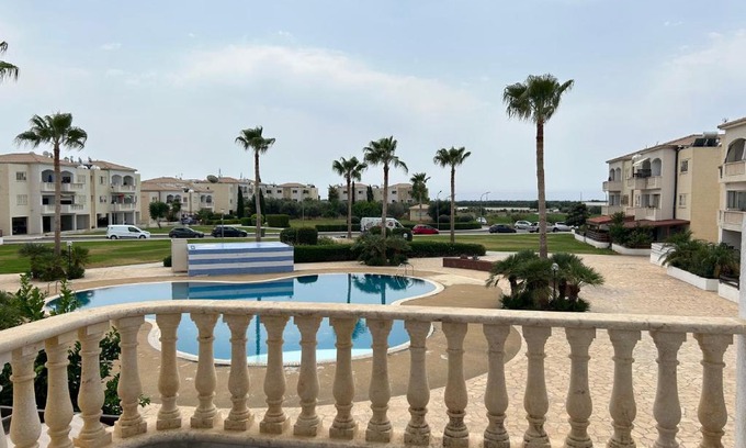 Old Town Apartment | Holiday Mandria apt with pool
