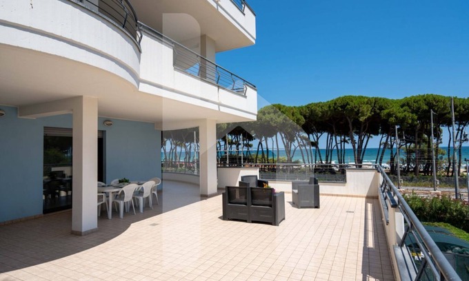 Pineto Apartment | Holiday Rendez Vous 20 - First floor apartment with terrace facing the sea