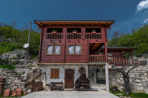 Niksic Cabin | Holiday Village Ostrog
