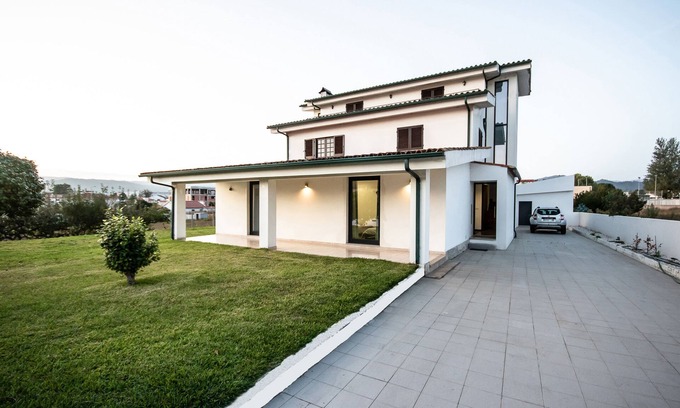 Cardielos House | Holidays in Viana do Castelo (min stay 2 nights)