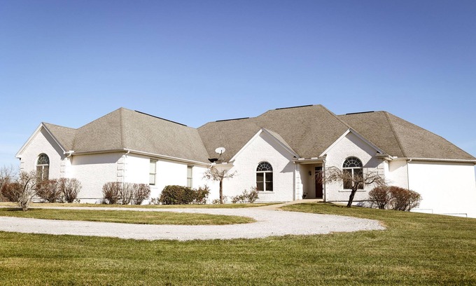 Williamstown House | Holland Estate