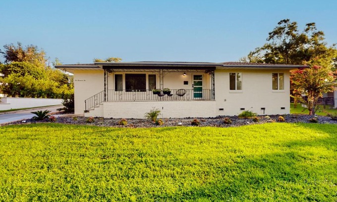 Lakeland House | Hollingsworth Place