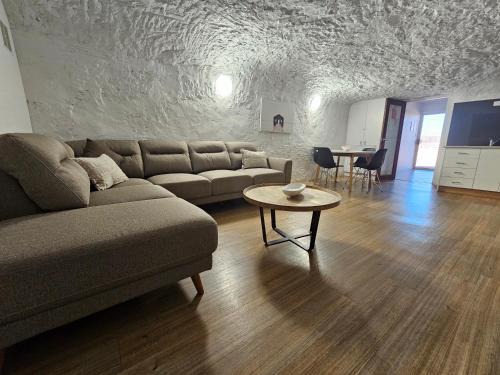 Coober Pedy Apartment | Holly Place