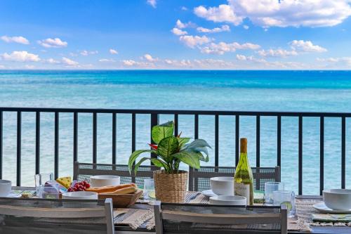 Kahana House | Hololani A204