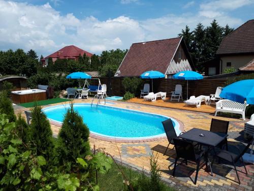 Balatonfoldvar House | Holp Vendégház