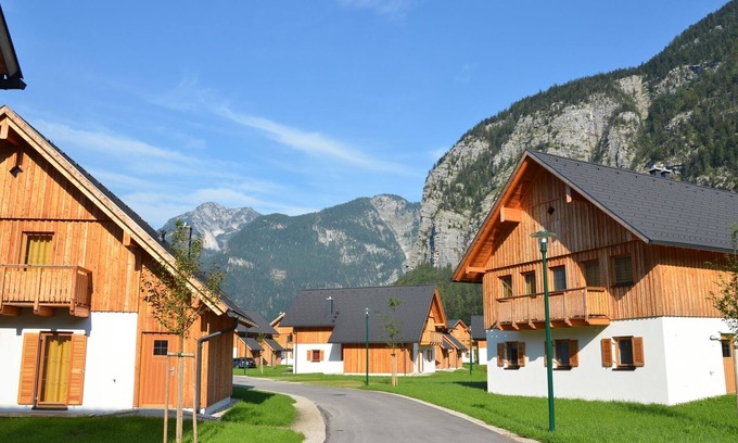 Obertraun House | Home in Obertraun on Lake Hallstatt for hikers