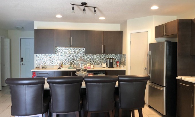 Saskatoon House | Home Away From Home in Saskatoon