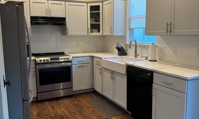 Papillion House | HOME AWAY FROM HOME - just minutes from downtown
