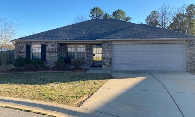 Shannon Hills Bed & Breakfast | Home Away From Home Master Bedroom - Right Off I-30