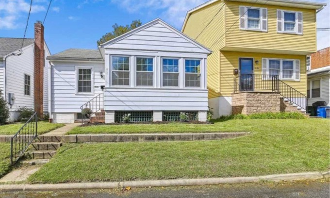 Annapolis Apartment | Home Away From Home S