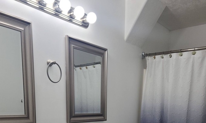 Roy Apartment | Home Away from Home