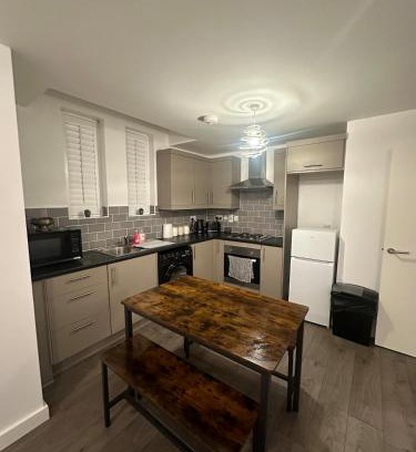 Grays Apartment | Home & Away