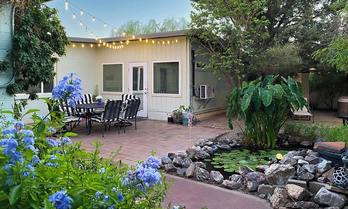 Tucson House | Home+Breakfast Food+Hot Tub+KOI Pond+gr8 4 BIG Groups