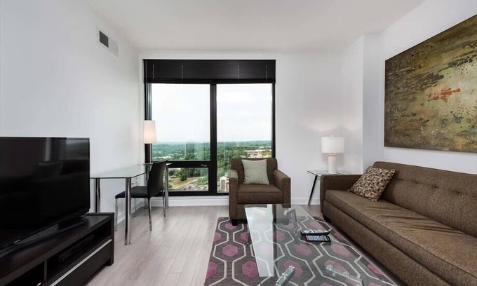 Reston Apartment | Home Depot mins away | Onsite Movie Theater | Reston Town Center