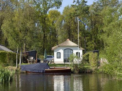 Sint Nicolaasga House | Home in the Historic Sint Nicolaasga