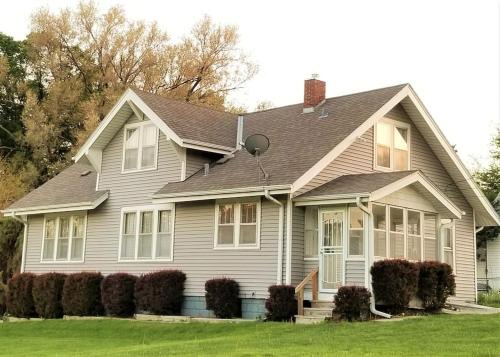 Omaha House | Home near Zoo/College World Series/Downtown