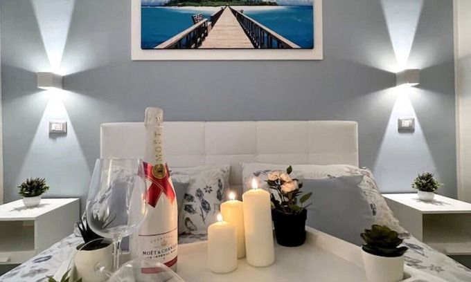 Naples City Centre Apartment | HOME SWEET HOME History of Naples