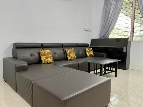 Tanjung Aru House | Home Sweet Home
